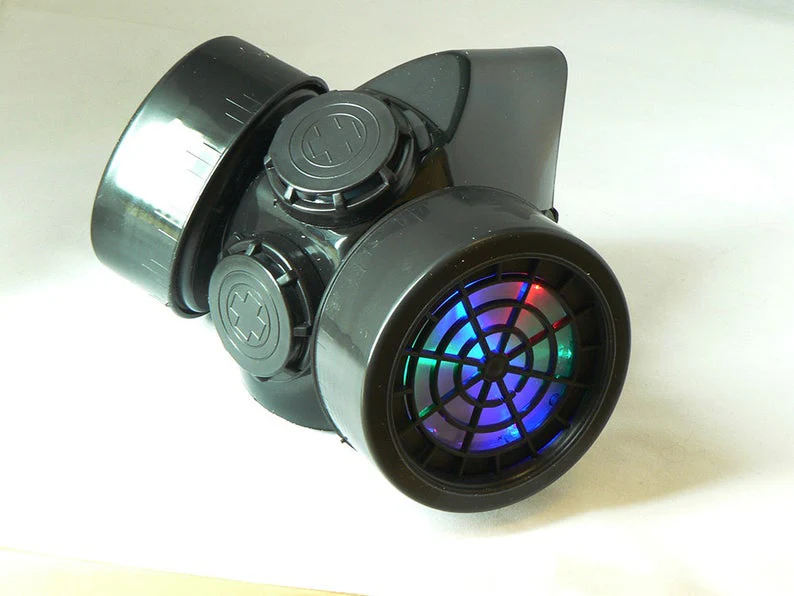 LED Gas Mask Cosplay Respirator - Image 3